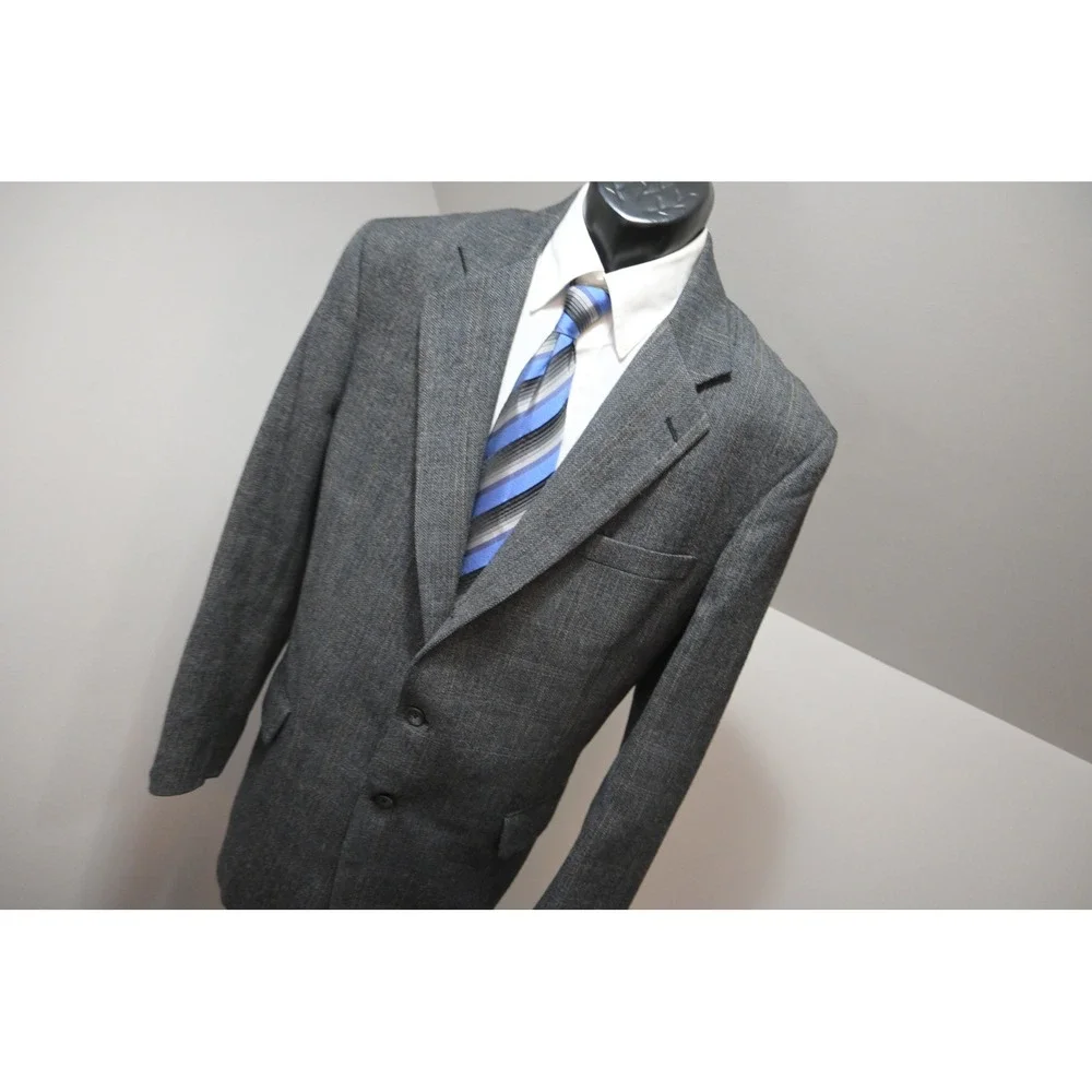 Jos. A. Bank Blazer Mens 43L Grey Herringbone Pinstripe Wool Blend Two Button